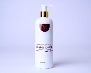 Moisturizing and Detangling Conditioner